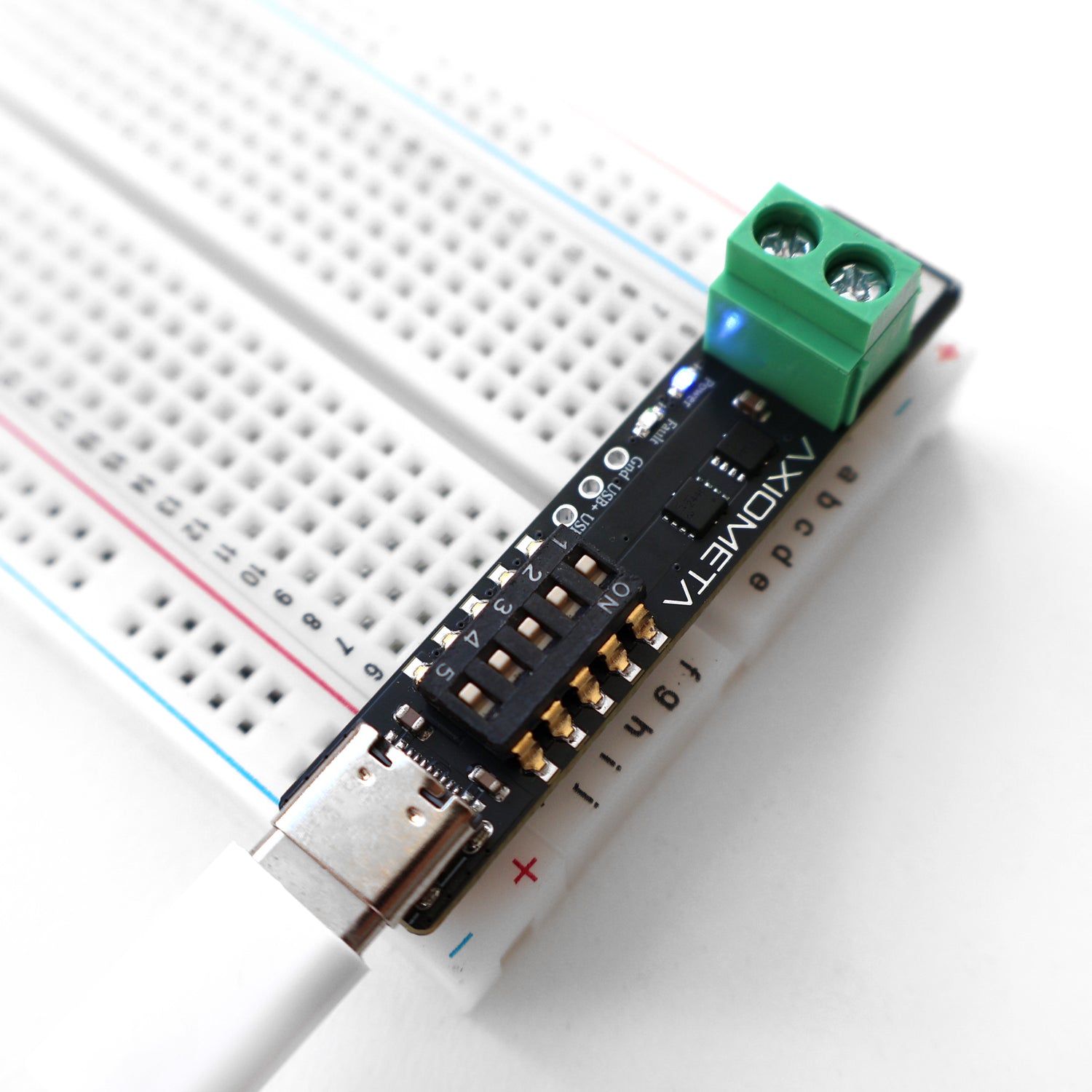Axiometa BrødBoost-PD: Breadboard Power Supply
